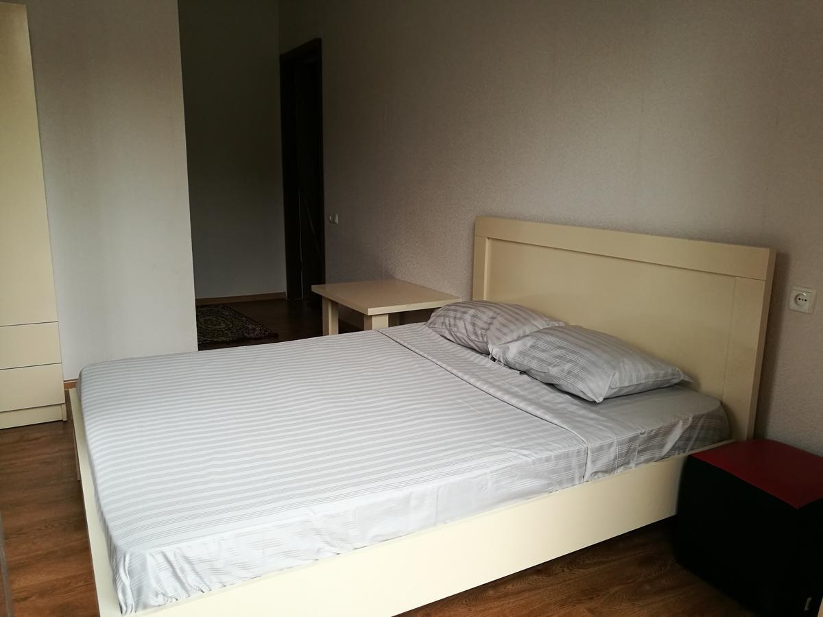 Agora Lägenhet Tbilisi Exteriör bild
