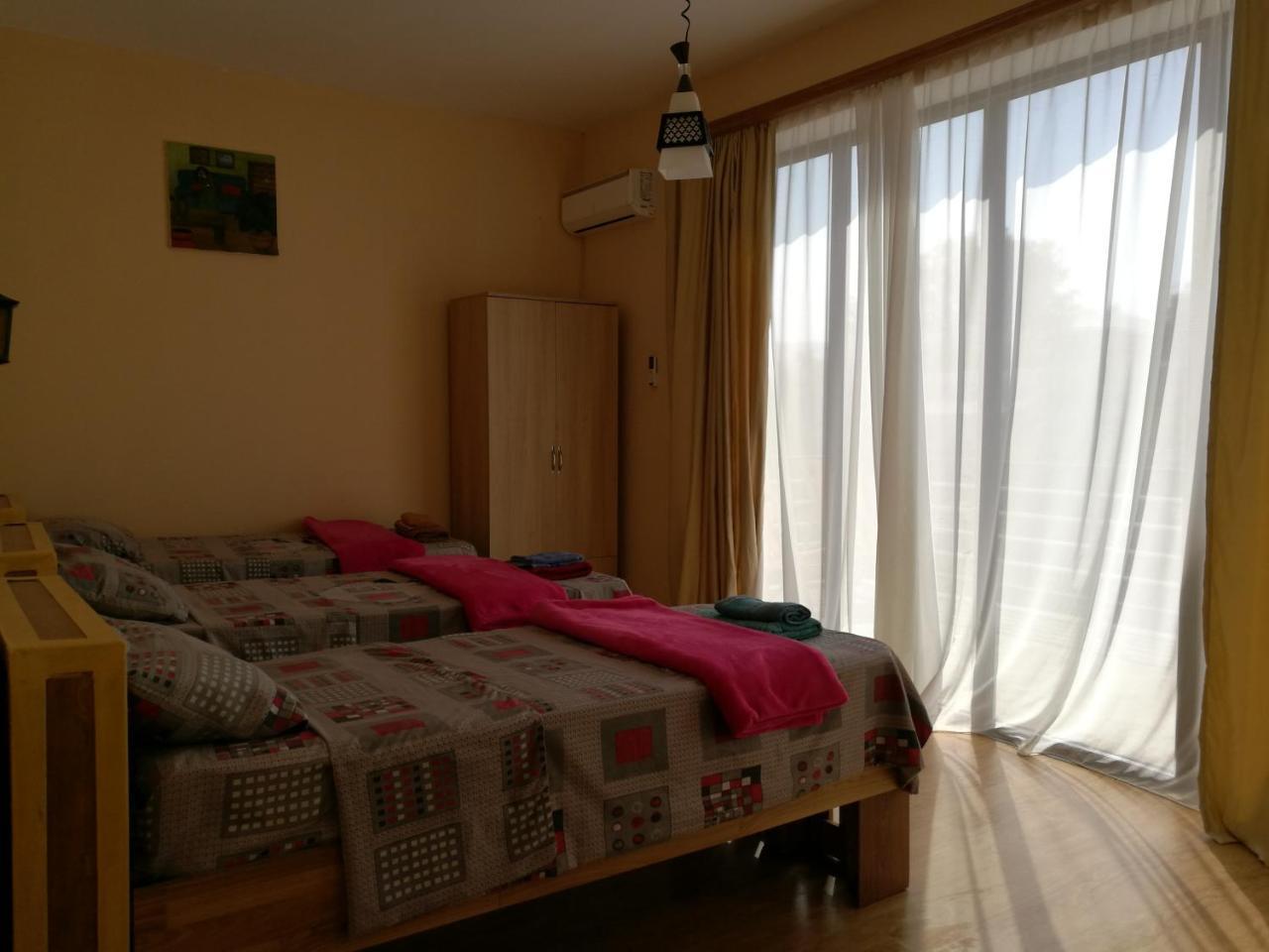 Agora Lägenhet Tbilisi Exteriör bild