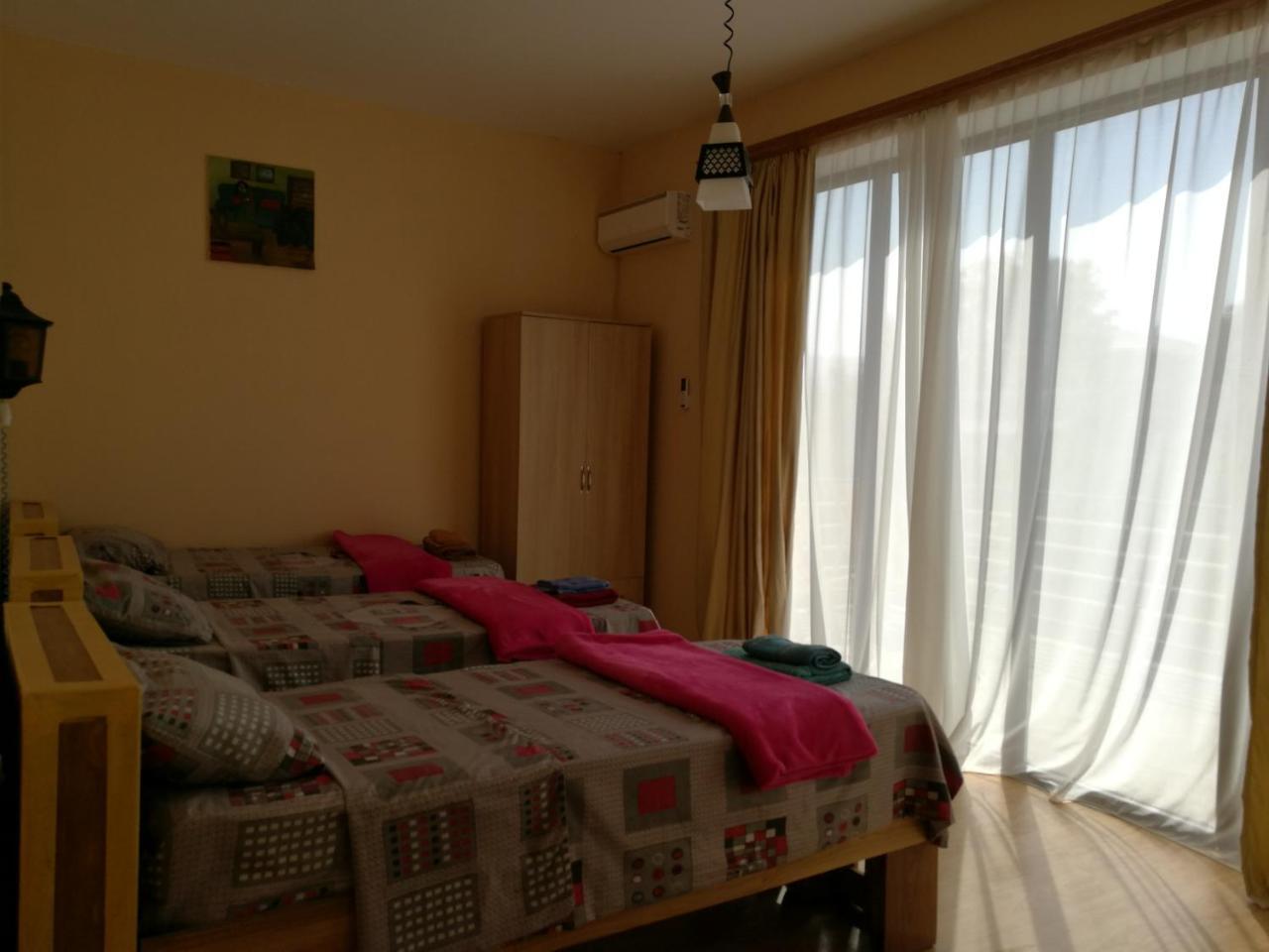 Agora Lägenhet Tbilisi Exteriör bild
